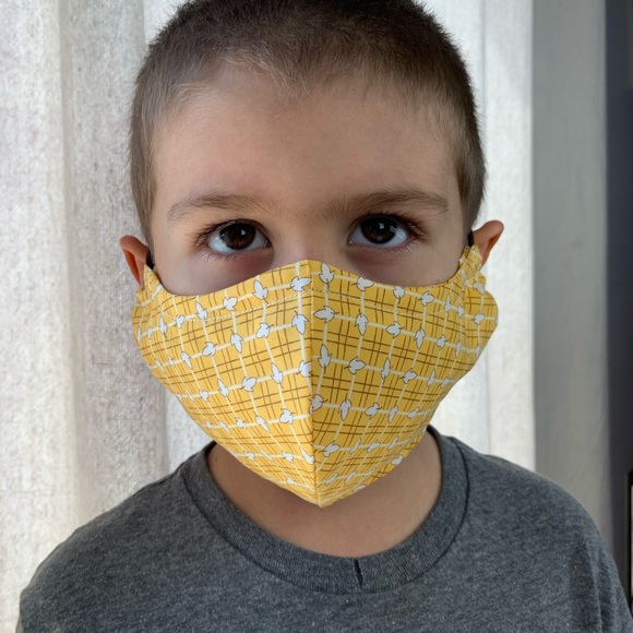3 for $15 KIDS Fitted fabric face mask reusable - Picture 8 of 10